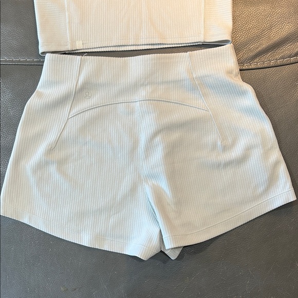 Lululemon Tank Top and Shorts Set. Size 4. - Picture 5 of 8